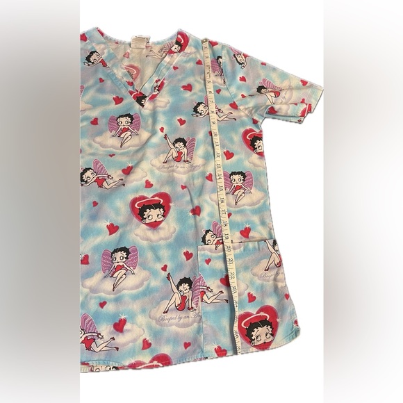 Betty Boop heart scrubs 100% cotton Angel red blue pink pockets size M - Picture 7 of 11